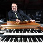 Joey DeFrancesco